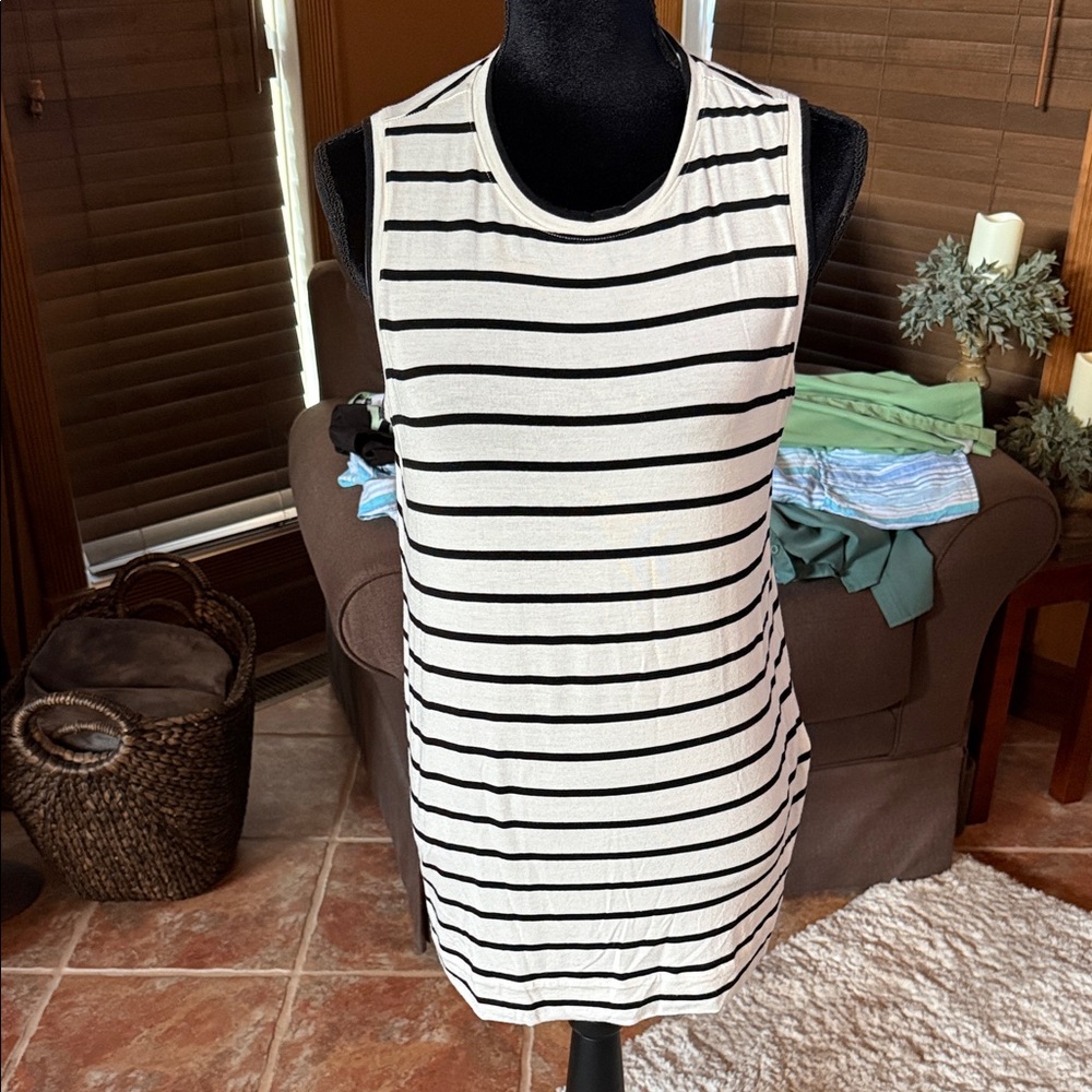 Banana Republic Striped Sleeveless Top